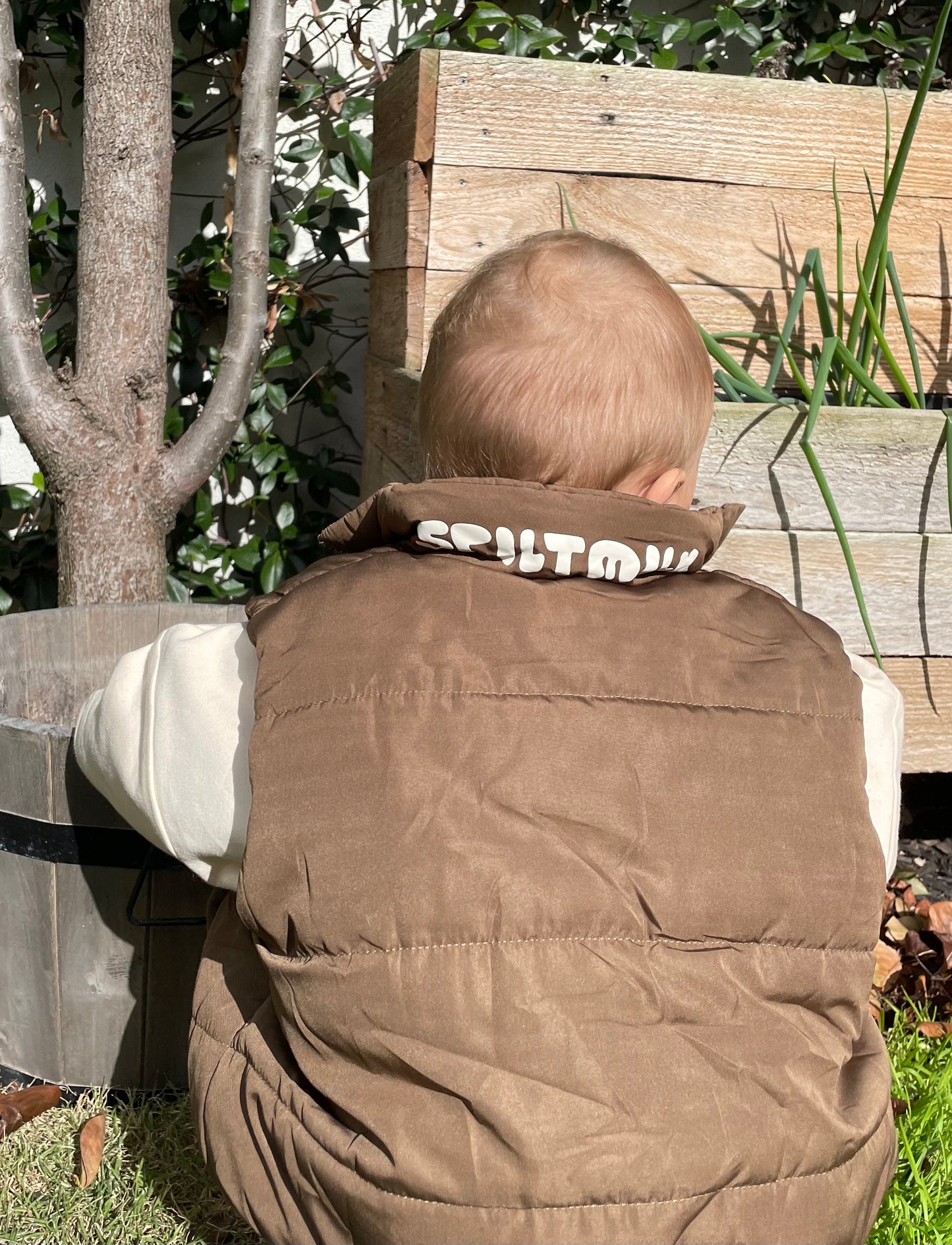 SM  PUFFER VEST - CHOCOLATE